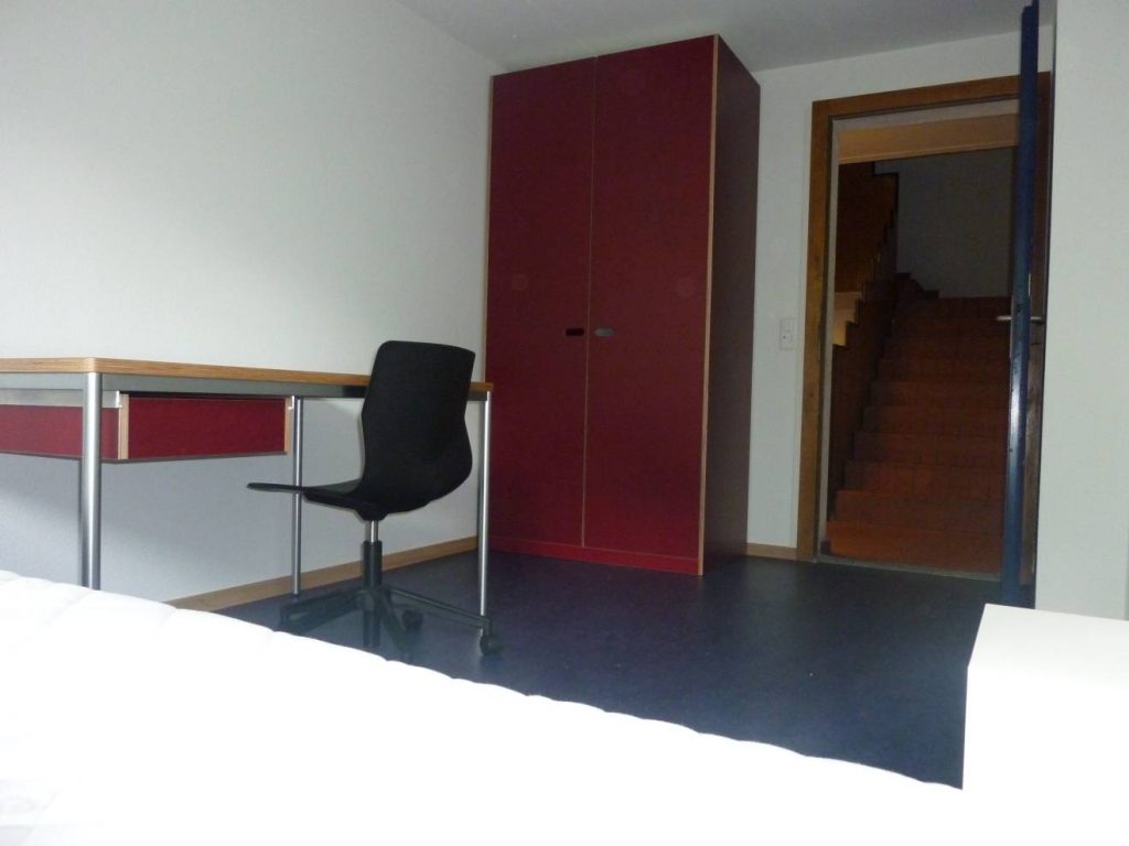 Zimmer D1 Türsicht